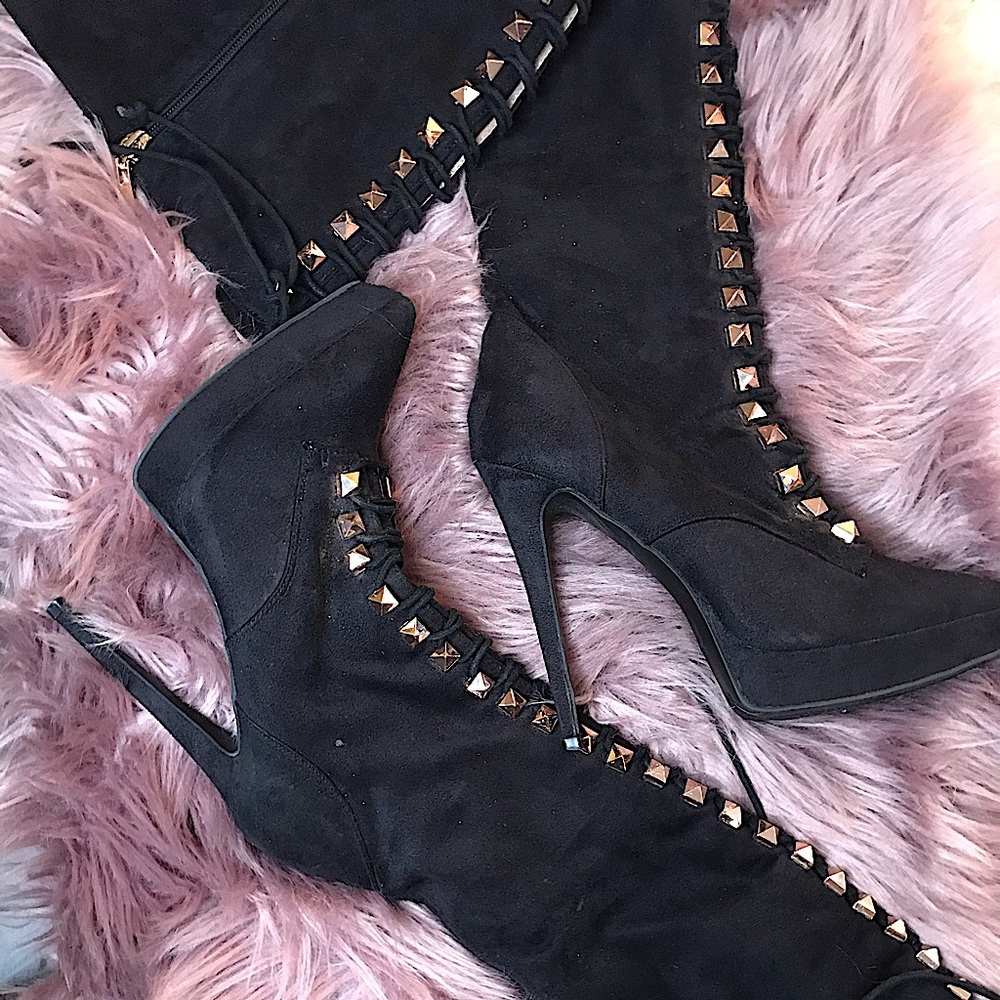 Woman knee high boots